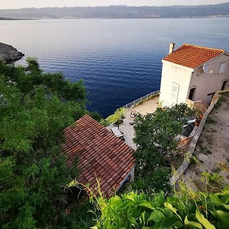 Vila Verbana Apartments Vrbnik  Εξωτερικό φωτογραφία