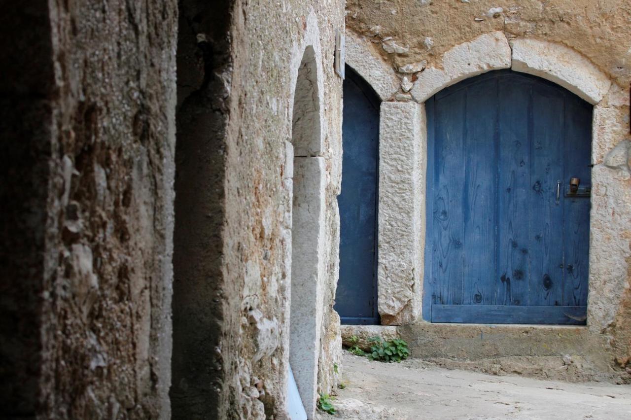 Vila Verbana Apartments Vrbnik  Εξωτερικό φωτογραφία