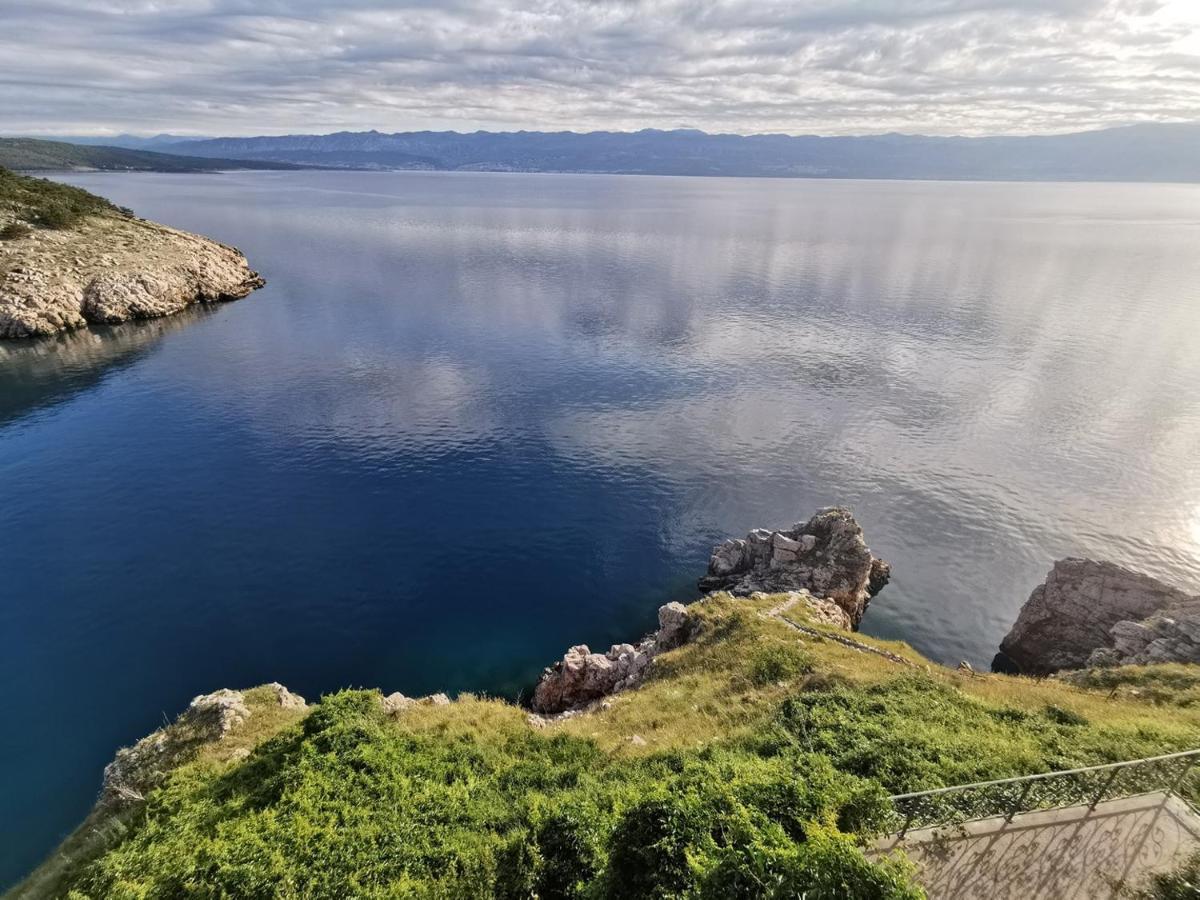 Vila Verbana Apartments Vrbnik  Εξωτερικό φωτογραφία