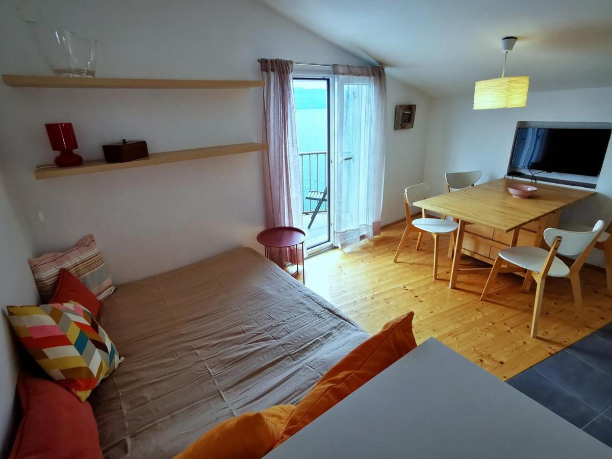 Vila Verbana Apartments Vrbnik  Εξωτερικό φωτογραφία