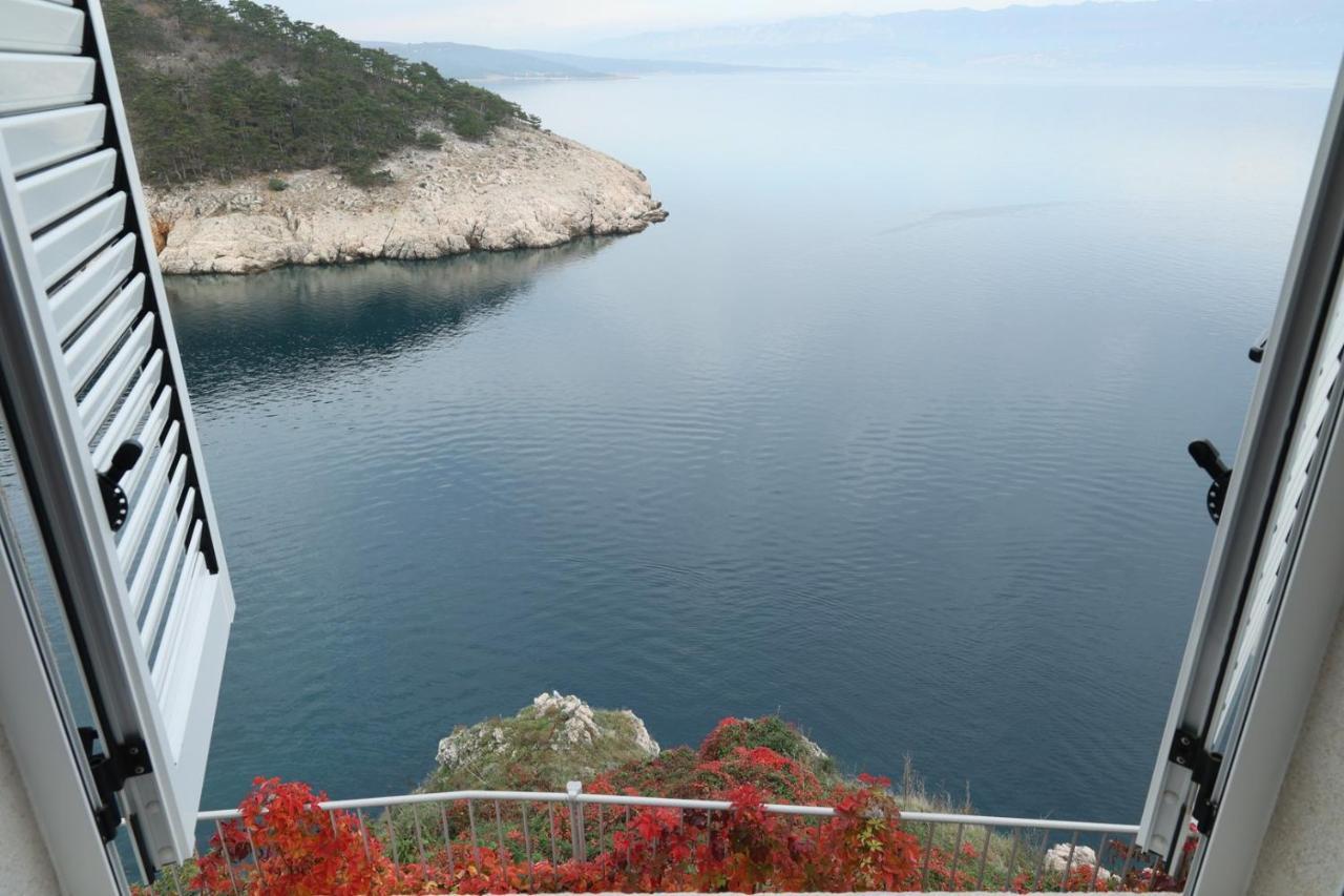 Vila Verbana Apartments Vrbnik  Εξωτερικό φωτογραφία